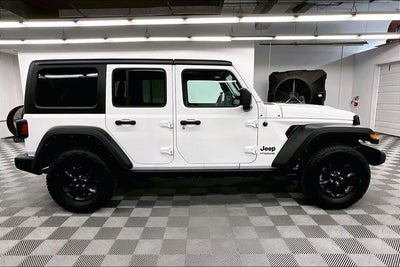2022 Jeep Wrangler Unlimited Willys