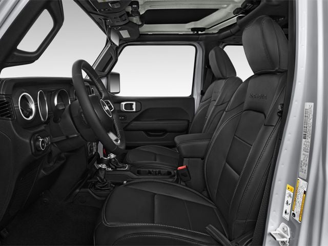 2021 Jeep Wrangler Unlimited Sahara Altitude Leather-Sky Top