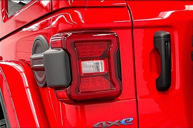 2022 Jeep Wrangler Unlimited Rubicon 4xe 4x4 - Sky One-Touch Power Top - Htd Seats