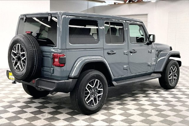 2024 Jeep Wrangler Sahara 4X4-Navigation-Sky Power Top