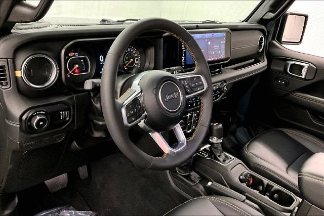 2024 Jeep Wrangler Sahara 4X4-Navigation-Sky Power Top