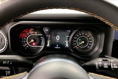 2024 Jeep Wrangler Sahara 4X4-Navigation-Sky Power Top