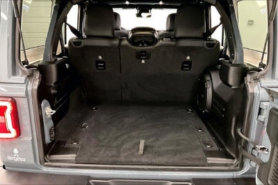 2024 Jeep Wrangler Sahara 4X4-Navigation-Sky Power Top