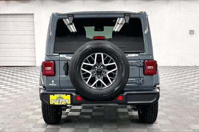 2024 Jeep Wrangler Sahara 4X4-Navigation-Sky Power Top