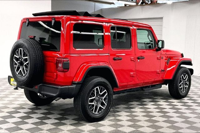 2026 Jeep Wrangler Sahara 4x4-Sky One-Touch Power Top-Adaptive Cruise