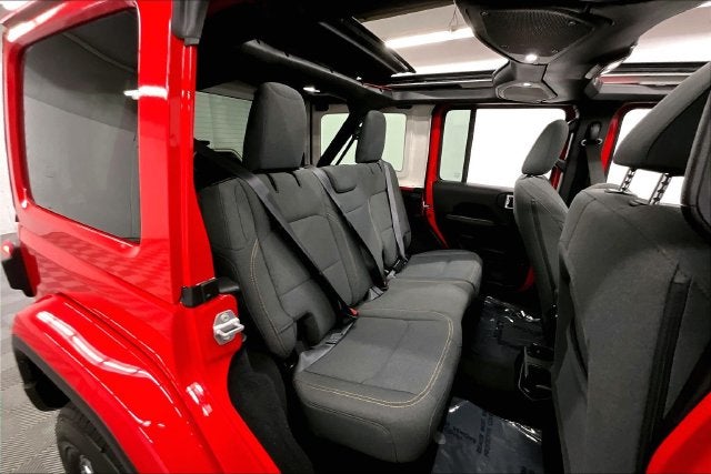 2026 Jeep Wrangler Sahara 4x4-Sky One-Touch Power Top-Adaptive Cruise
