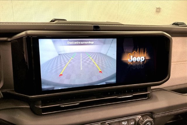 2026 Jeep Wrangler Sahara 4x4-Sky One-Touch Power Top-Adaptive Cruise