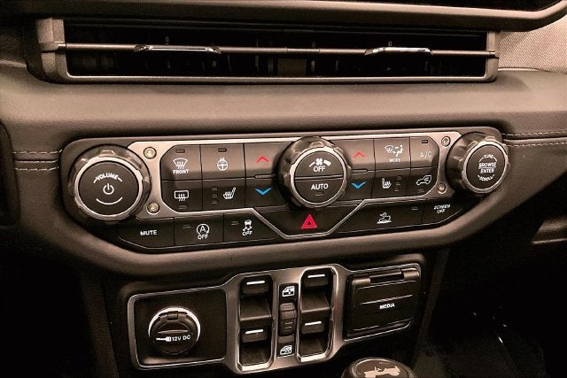 2026 Jeep Wrangler Sahara 4x4-Sky One-Touch Power Top-Adaptive Cruise