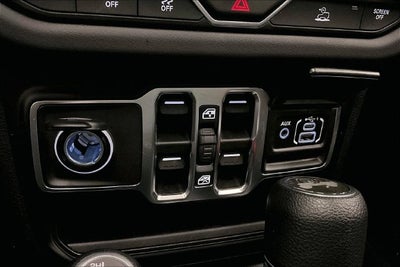 2026 Jeep Wrangler Sahara 4x4-Sky One-Touch Power Top-Adaptive Cruise