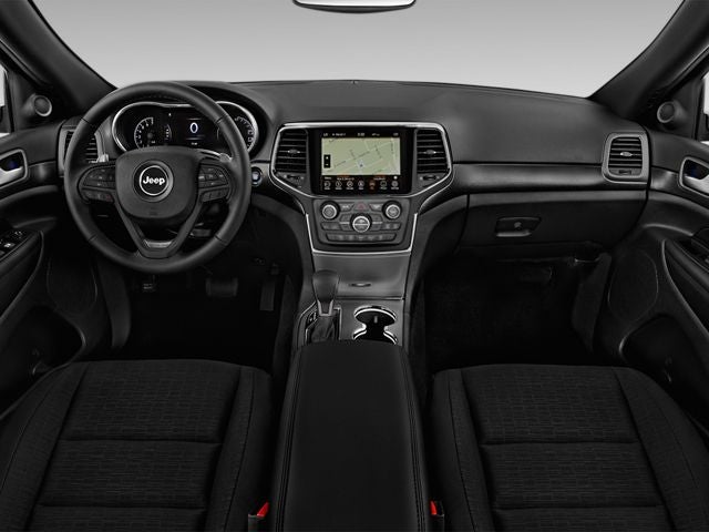 2018 Jeep Grand Cherokee Altitude 4X4-Navigation-Heated Seats