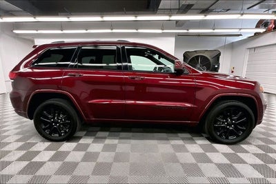 2020 Jeep Grand Cherokee Altitude 4x4-Sunroof-Htd Seats-Remote Start
