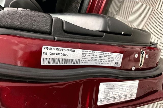 2020 Jeep Grand Cherokee Altitude 4x4-Sunroof-Htd Seats-Remote Start