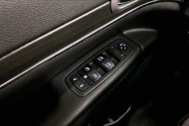 2018 Jeep Grand Cherokee Limited 4x4-Htd Leather-Blind Spot Detection