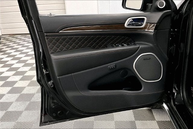 2019 Jeep Grand Cherokee Summit 4x4-Pano Roof-Adaptive Cruise-Htd/Cooled Leather