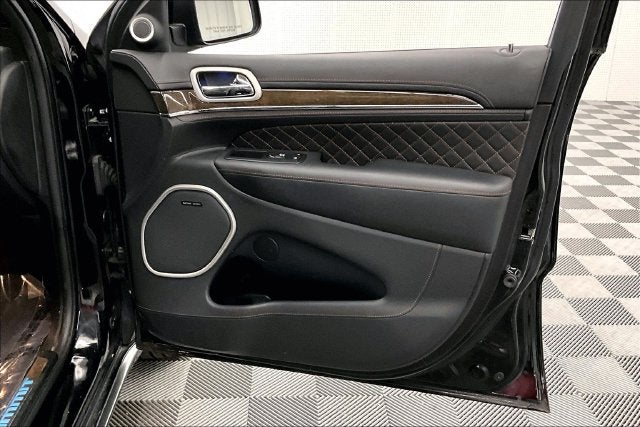 2019 Jeep Grand Cherokee Summit 4x4-Pano Roof-Adaptive Cruise-Htd/Cooled Leather