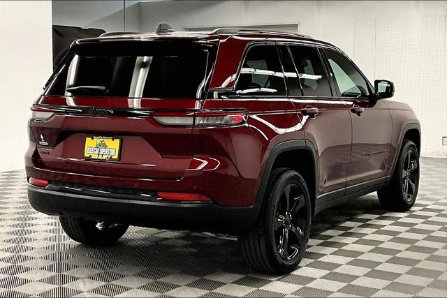 2025 Jeep Grand Cherokee Altitude X 4x4 - Sunroof - Adaptive Cruise - Htd Seats