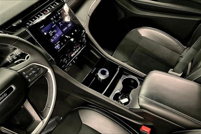 2025 Jeep Grand Cherokee Altitude X 4x4 - Sunroof - Adaptive Cruise - Htd Seats