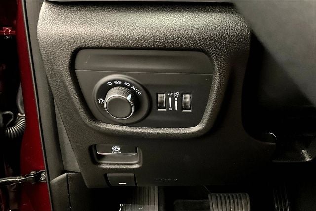 2025 Jeep Grand Cherokee Altitude X 4x4 - Sunroof - Adaptive Cruise - Htd Seats