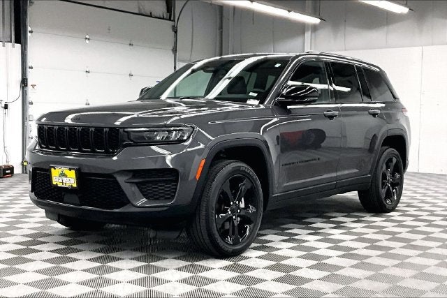 2023 Jeep Grand Cherokee Altitude X 4x4-Sunroof-Adaptive Cruise-Htd Seats