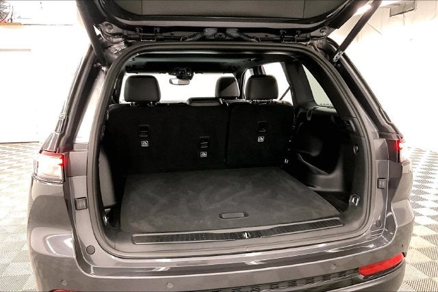 2023 Jeep Grand Cherokee Altitude X 4x4-Sunroof-Adaptive Cruise-Htd Seats