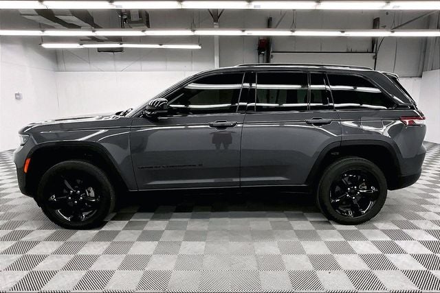 2023 Jeep Grand Cherokee Altitude X