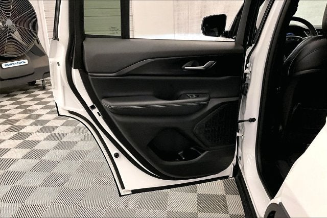 2023 Jeep Grand Cherokee Altitude X