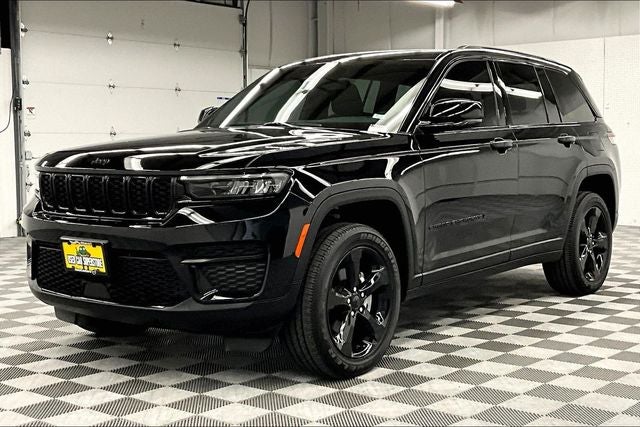 2024 Jeep Grand Cherokee Altitude