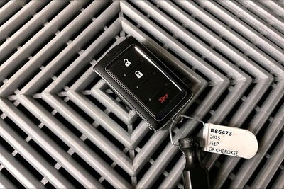 2025 Jeep Grand Cherokee Laredo X 4x4 - Sunroof - Adaptive Cruise