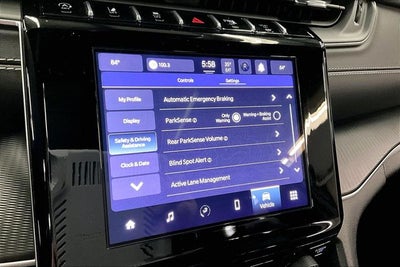 2025 Jeep Grand Cherokee Laredo X 4x4 - Sunroof - Adaptive Cruise