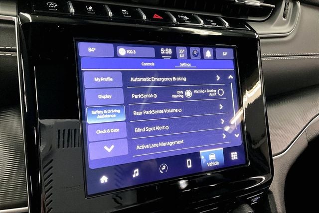 2025 Jeep Grand Cherokee Laredo X 4x4 - Sunroof - Adaptive Cruise