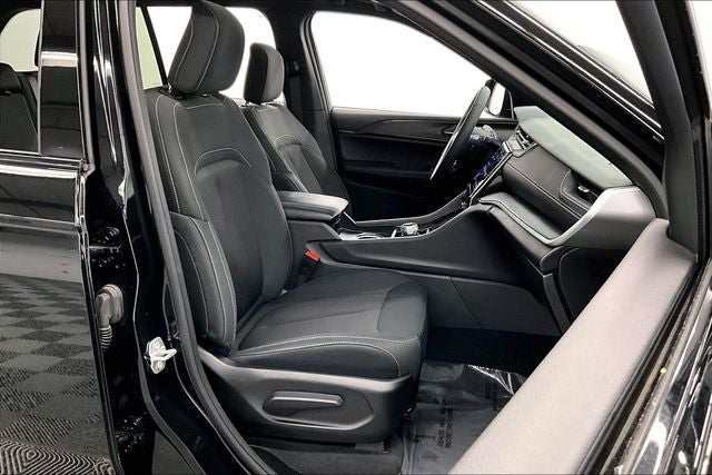 2025 Jeep Grand Cherokee Laredo X 4x4 - Sunroof - Adaptive Cruise