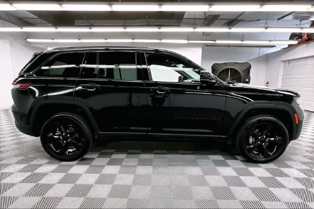 2023 Jeep Grand Cherokee Altitude X 4x4-Sunroof-Adaptive Cruise-Htd Seats