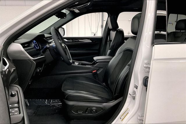 2023 Jeep Grand Cherokee Altitude X