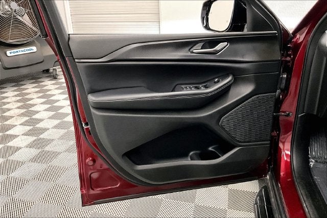 2023 Jeep Grand Cherokee Altitude X 4X4-Adaptive-Cruise-Sunroof