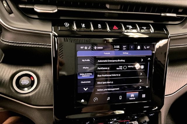2023 Jeep Grand Cherokee Altitude X 4X4-Adaptive-Cruise-Sunroof