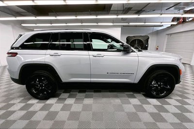 2025 Jeep Grand Cherokee Altitude X 4X4-Sunroof-Adaptive Cruise