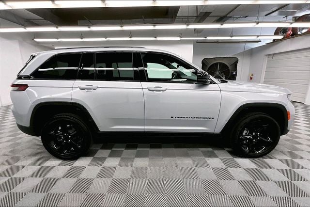 2025 Jeep Grand Cherokee Altitude X 4X4-Sunroof-Adaptive Cruise