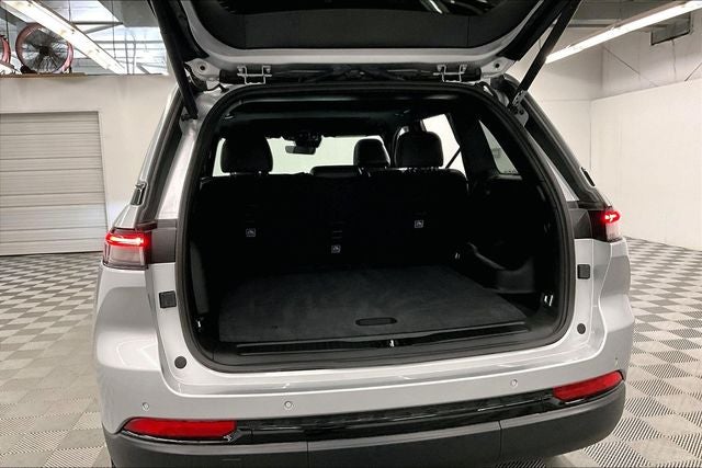 2025 Jeep Grand Cherokee Altitude X 4X4-Sunroof-Adaptive Cruise