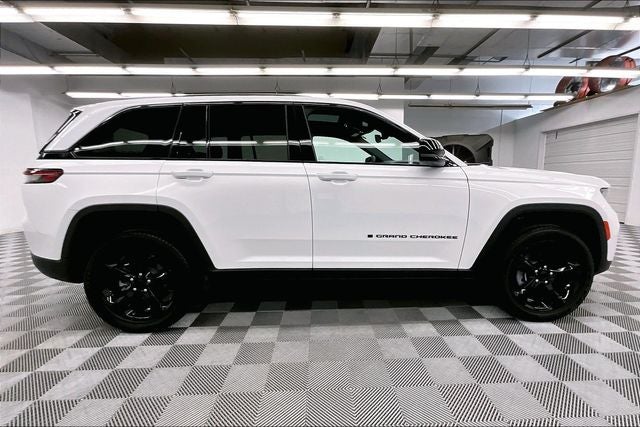 2023 Jeep Grand Cherokee Altitude X