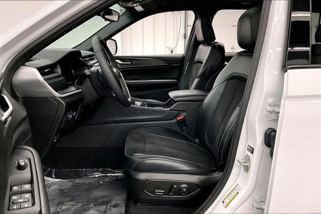 2023 Jeep Grand Cherokee Altitude X