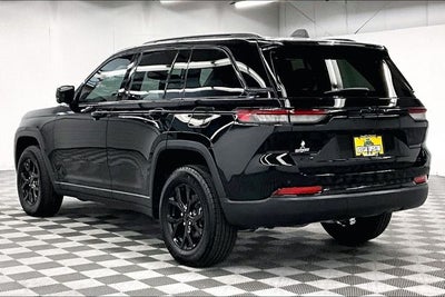 2024 Jeep Grand Cherokee Altitude X 4x4 - Sunroof - Adaptive Cruise - Tow Pkg