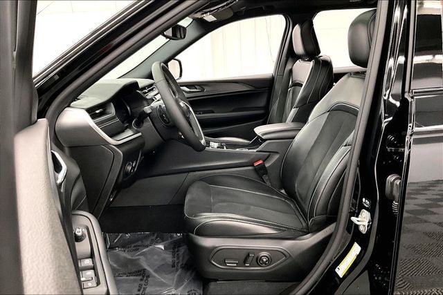 2024 Jeep Grand Cherokee Altitude X 4x4 - Sunroof - Adaptive Cruise - Tow Pkg