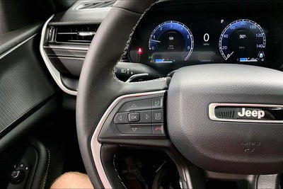 2024 Jeep Grand Cherokee Altitude X 4x4 - Sunroof - Adaptive Cruise - Tow Pkg