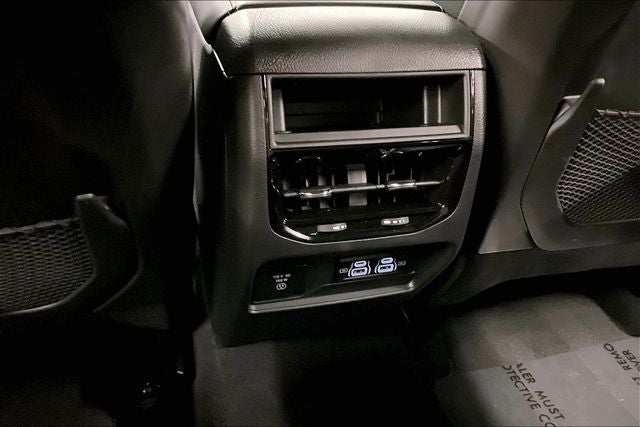 2024 Jeep Grand Cherokee Altitude X 4x4 - Sunroof - Adaptive Cruise - Tow Pkg