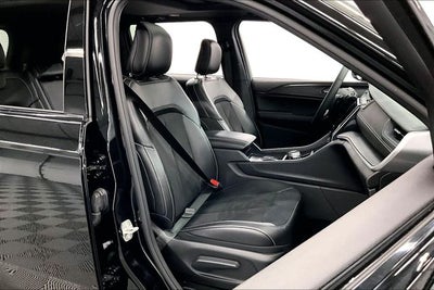 2024 Jeep Grand Cherokee Altitude X 4x4 - Sunroof - Adaptive Cruise - Tow Pkg