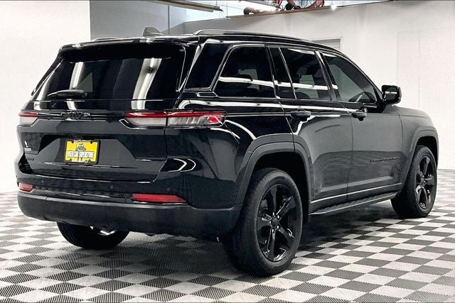 2023 Jeep Grand Cherokee Altitude X