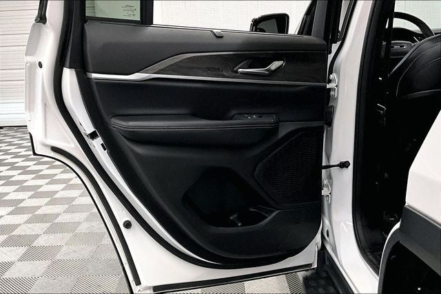 2024 Jeep Grand Cherokee Limited 4x4-Pano Roof-Adaptive Cruise-Htd/Cooled Leather