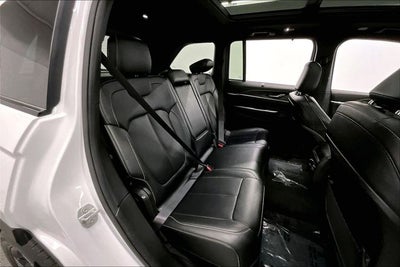 2024 Jeep Grand Cherokee Limited 4x4-Pano Roof-Adaptive Cruise-Htd/Cooled Leather