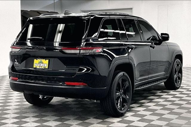 2024 Jeep Grand Cherokee Limited 4x4 - Black Appearance Pkg - Htd/Cooled Seats