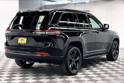 2024 Jeep Grand Cherokee Limited 4x4 - Black Appearance Pkg - Pano Roof